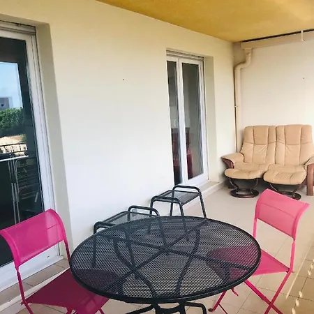 Bel Proche De La Mer - Puntarosssa Apartmán *
